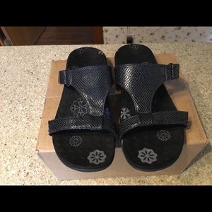 Orthoheel Black Sandals